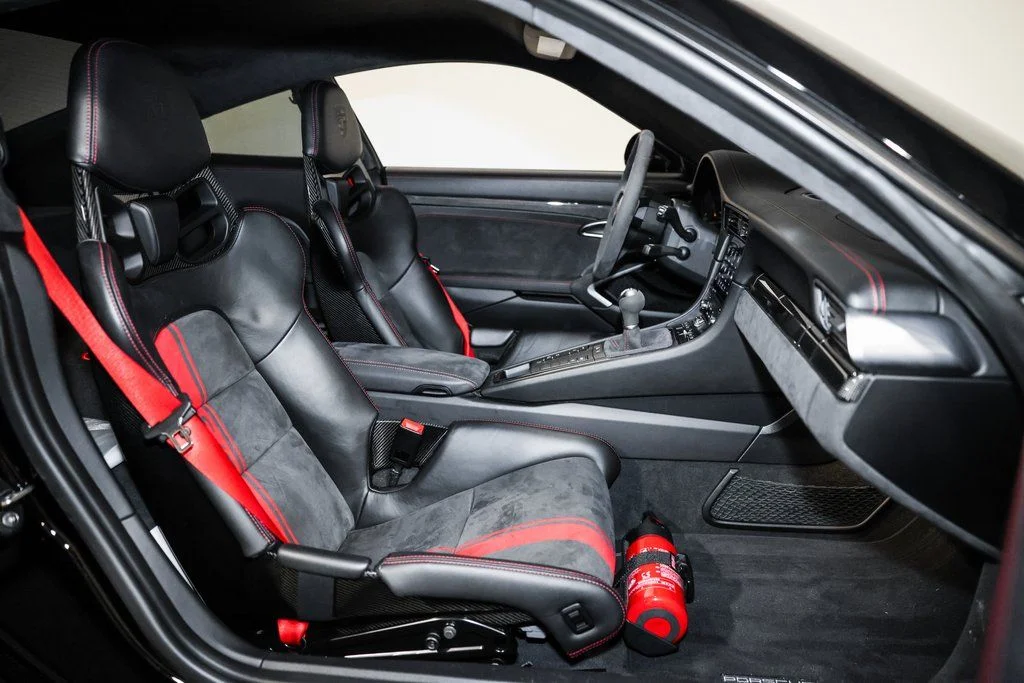 Used 2018 Black Porsche GT3 image 18
