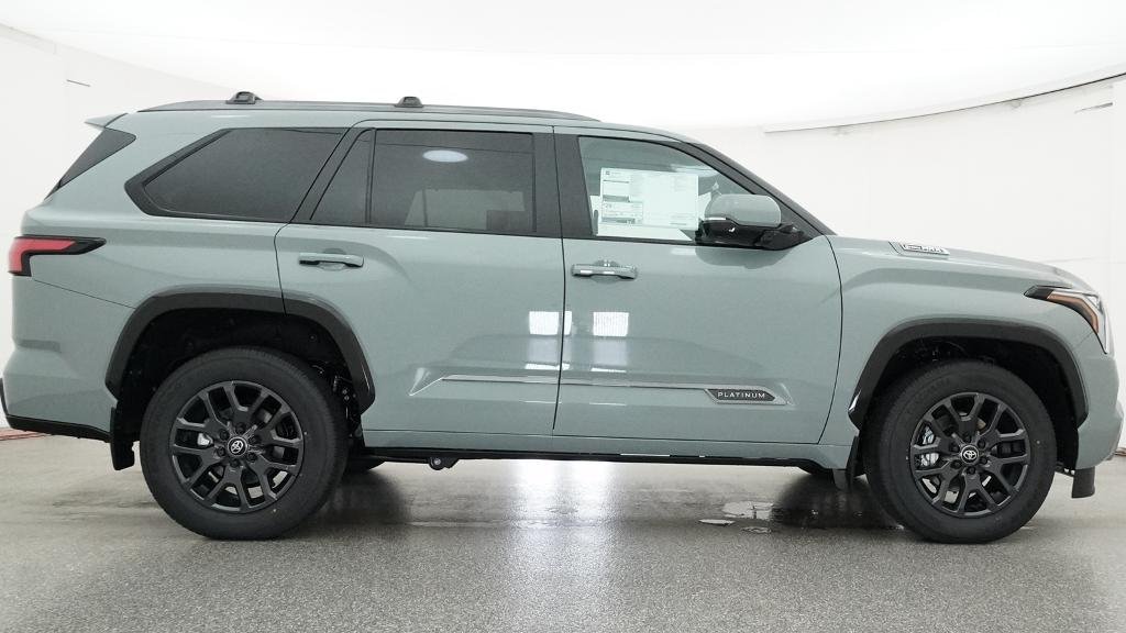New 2026 Lunar Rock Toyota Platinum image 14