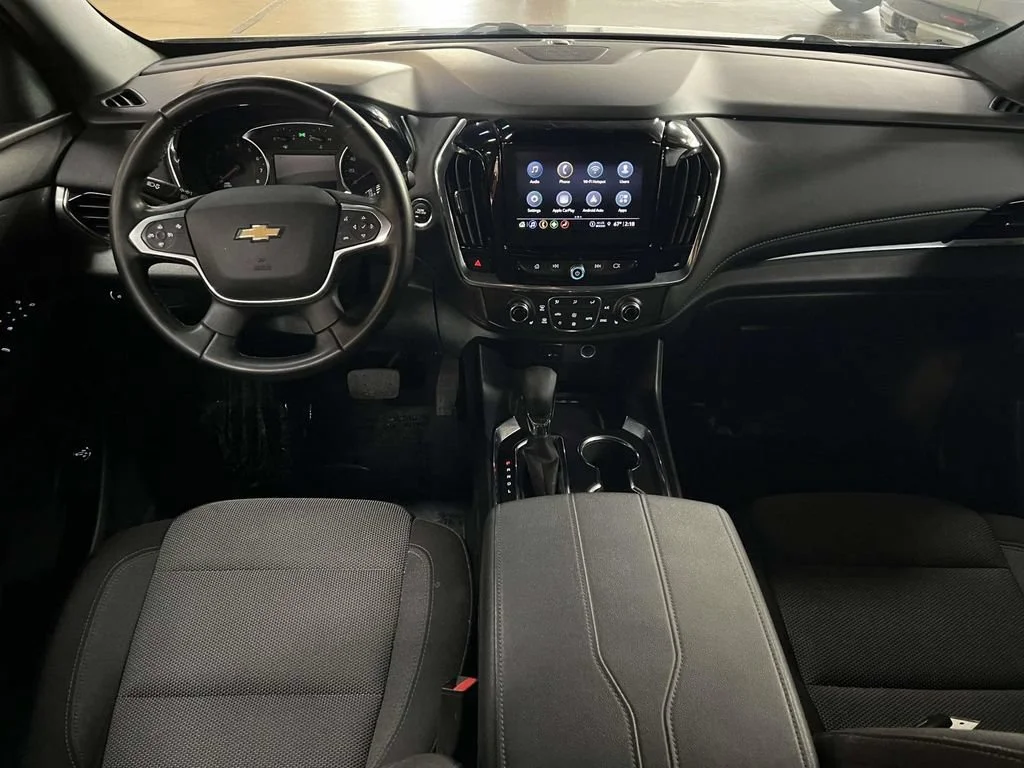 Used 2023 Sterling Gray Metallic Chevrolet LT Cloth image 13