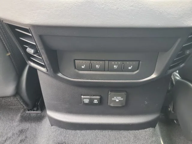 New 2026  Toyota Platinum image 12