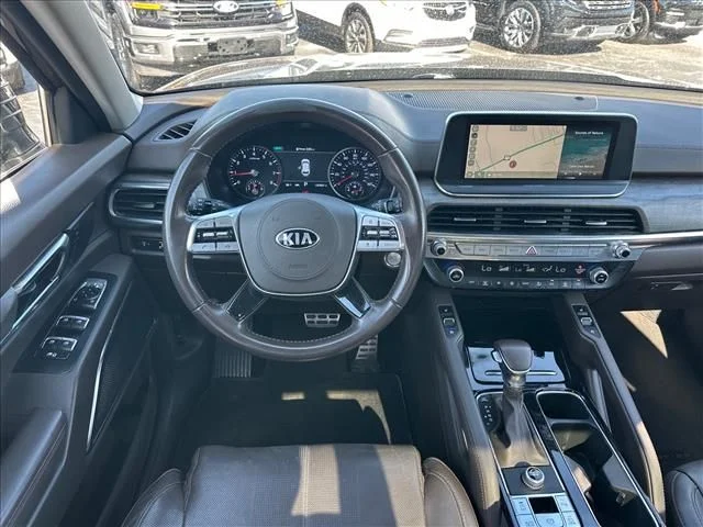 Used 2021 Black Kia SX image 17