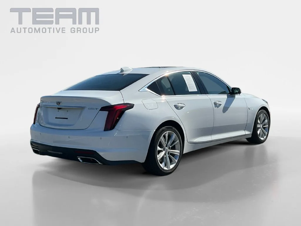 Used 2025 Summit White Cadillac Premium Luxury image 7