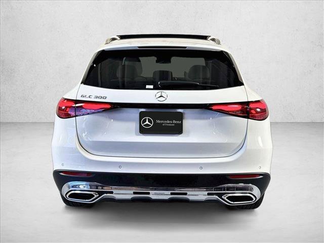 New 2026 Polar White Mercedes-Benz GLC 300 image 36