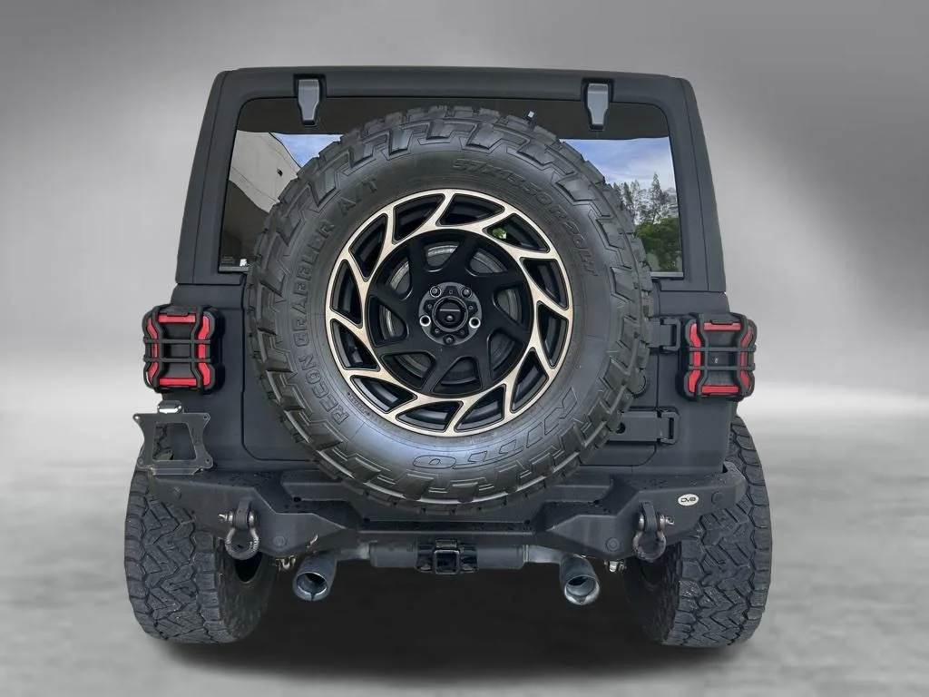 Used 2021 Black Jeep Unlimited Rubicon image 39