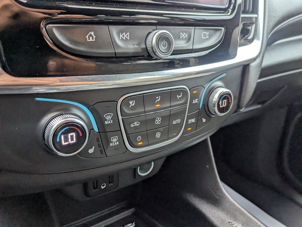 Used 2023 Mosaic Black Metallic Chevrolet LT Cloth image 17