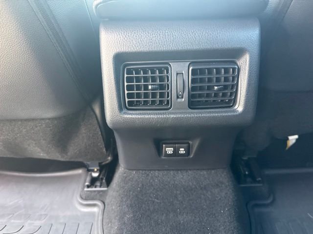 Used 2025  Toyota XSE image 17