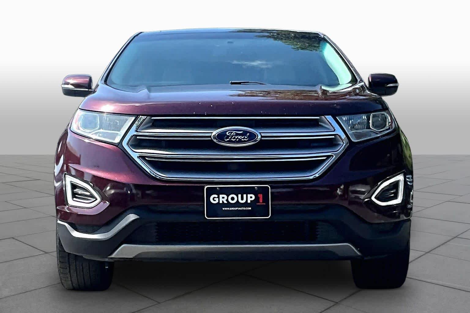 Used 2017 Burgundy Velvet Metallic Tinted Clearcoat Ford Titanium image 4