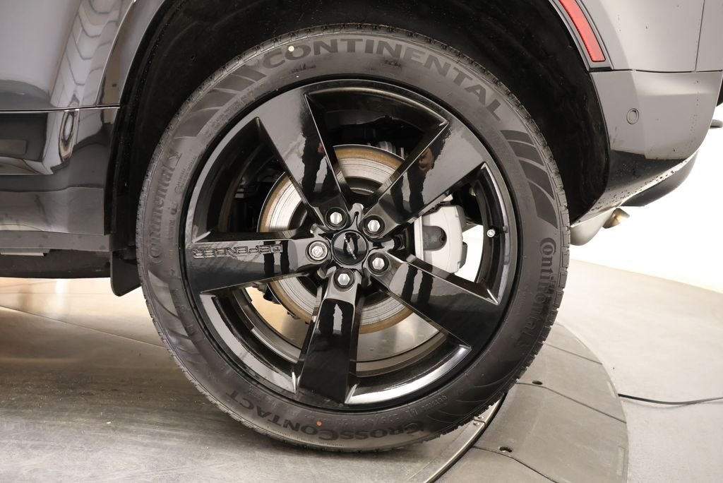 2026 Land Rover Defender X-Dynamic SE - Photo 10