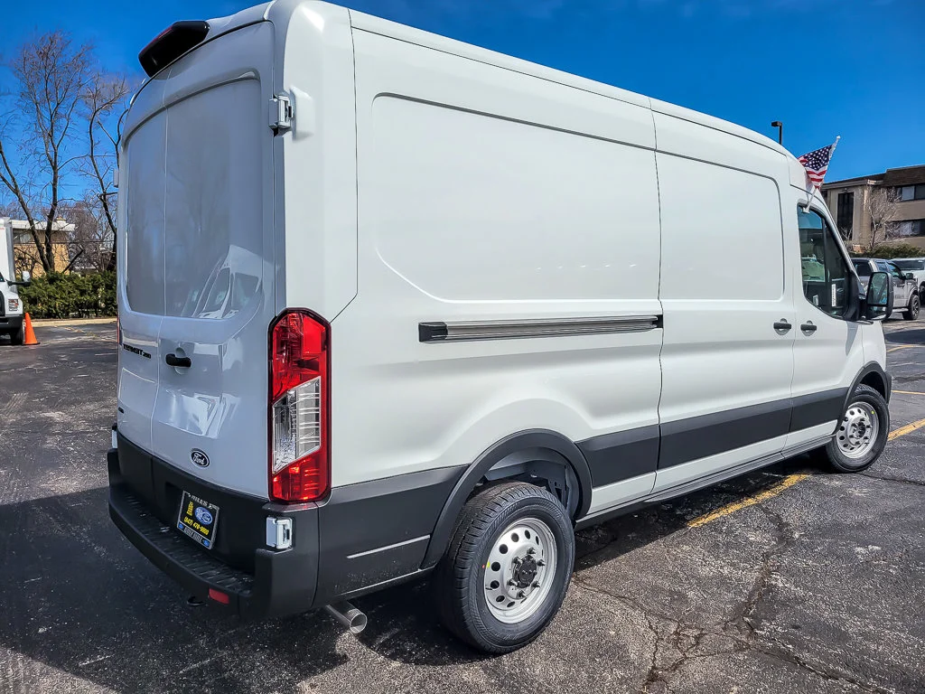 New 2026 Oxford White Ford Cargo Van image 10
