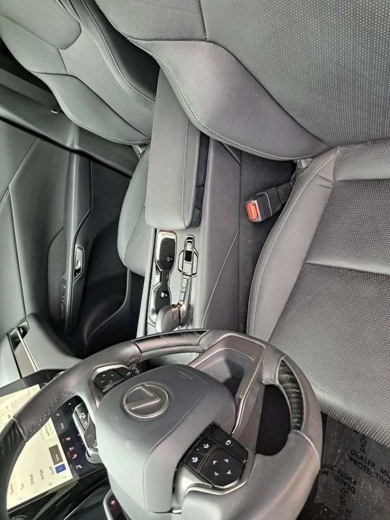 Used 2024 Mica Lexus 350 Premium Plus image 19