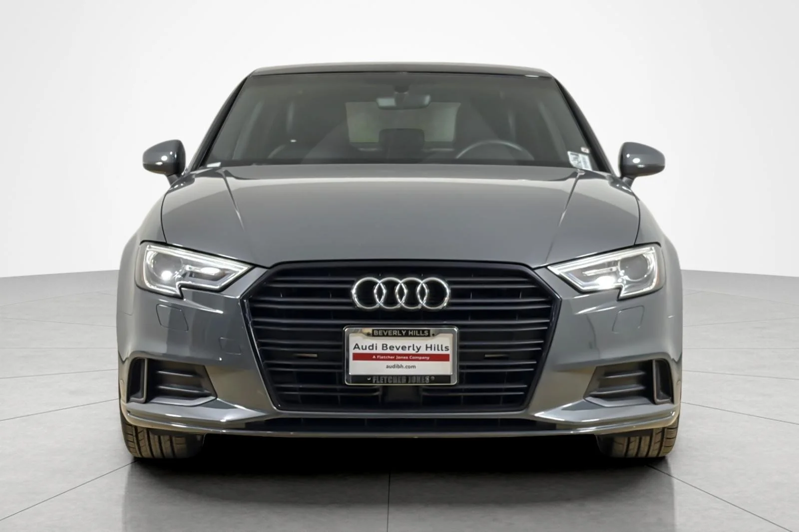 Used 2019 Nano Gray Metallic Audi Premium 40 TFSI image 8