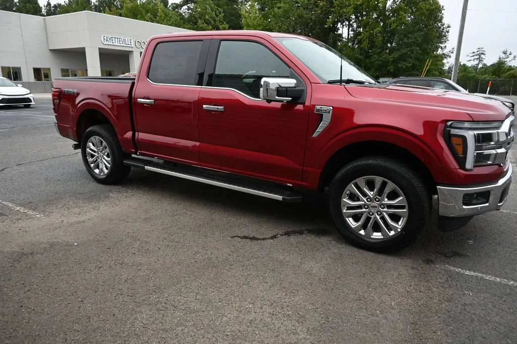 New 2026 Ruby Red Metallic Tinted Clearcoat Ford Lariat® image 48