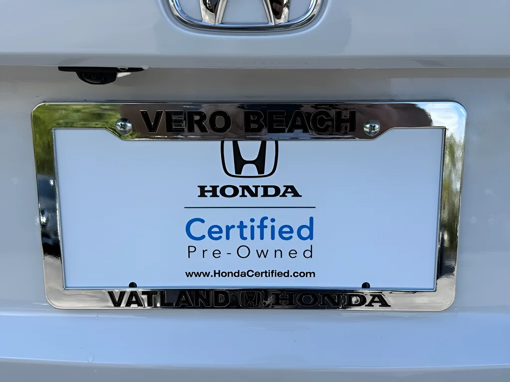 Certified Used 2023 Platinum White Pearl Honda EX-L image 37