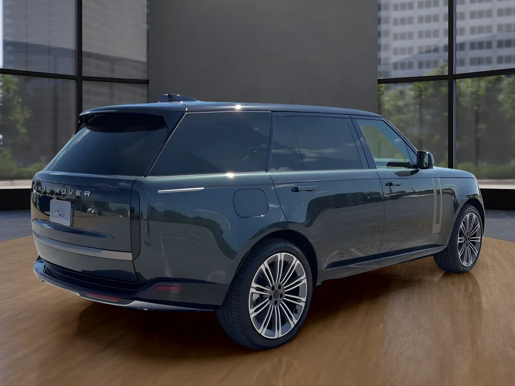 New 2026 Green Land Rover SE image 5