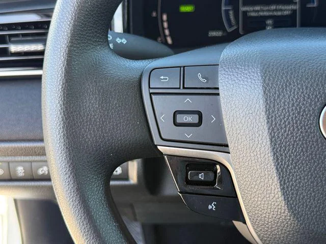 Certified Used 2025 ICE CAP Toyota LE image 18