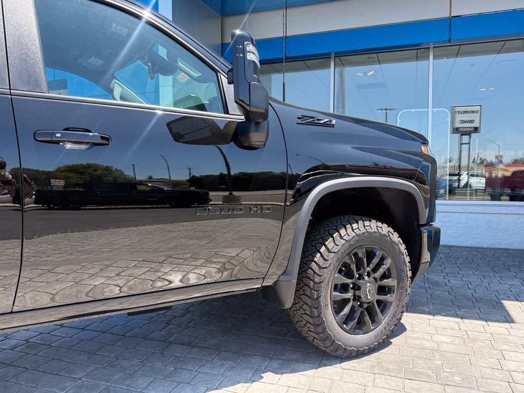 2026 Chevrolet Silverado 2500 HD LT view 12