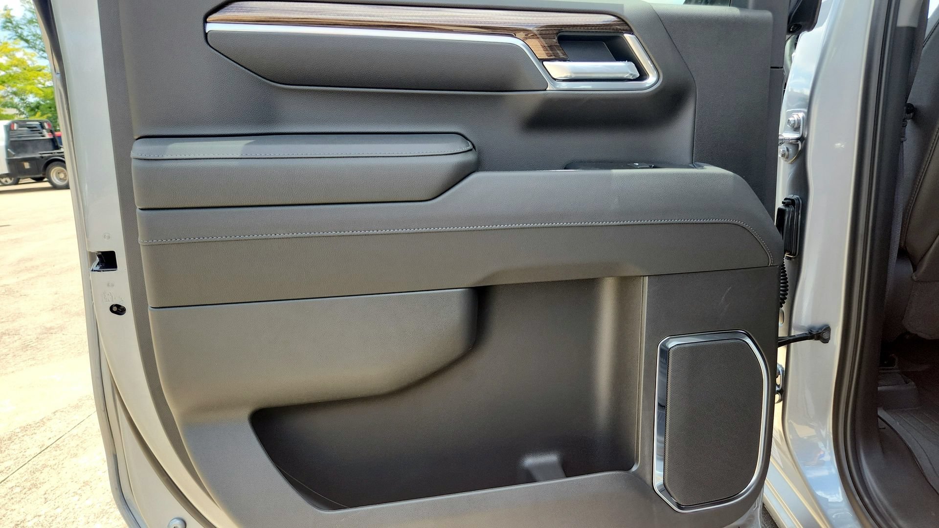 New 2026 Sterling Gray Metallic Chevrolet LT Trail Boss image 26
