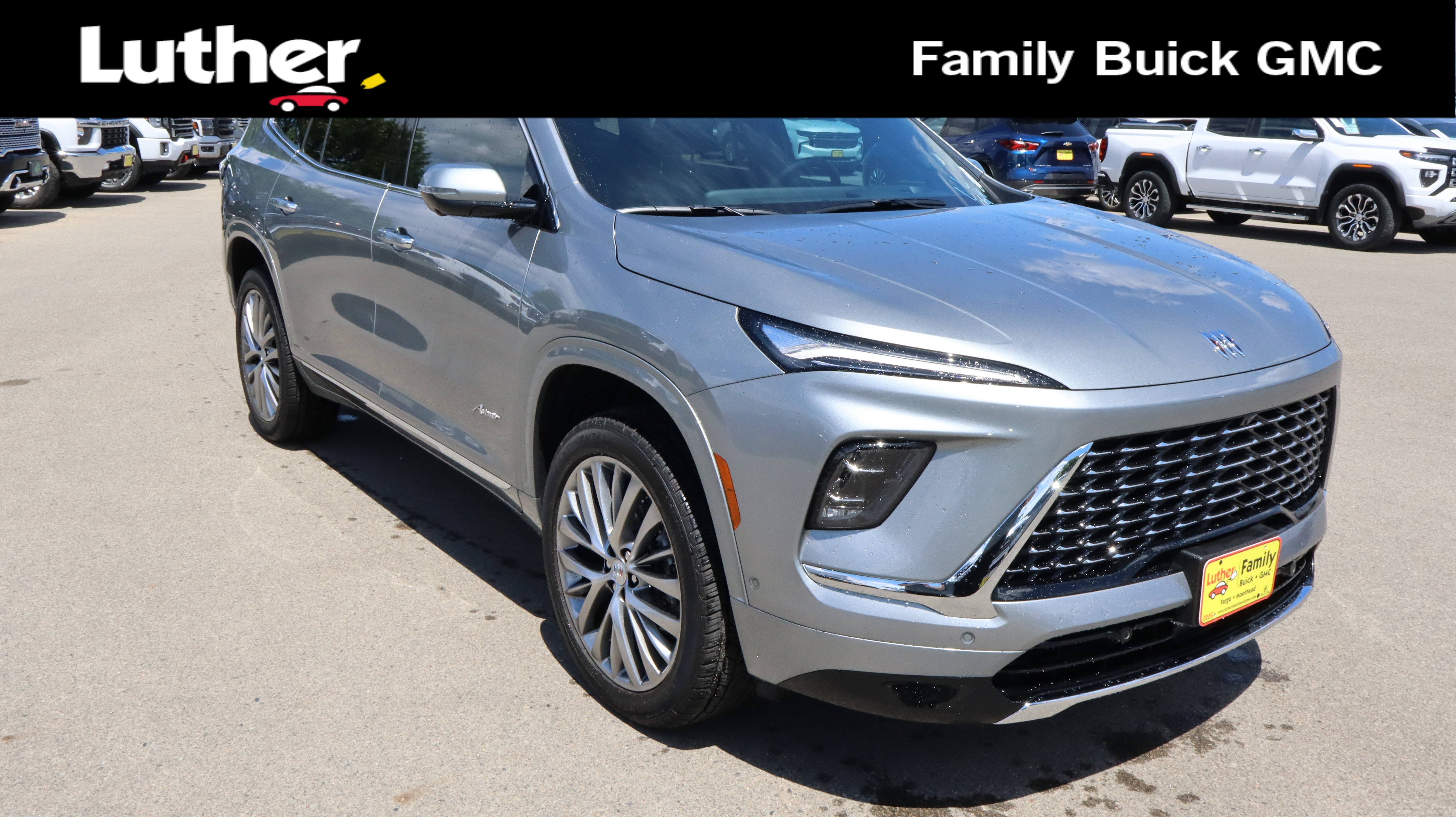 2026 Buick Enclave Avenir AWD's photo