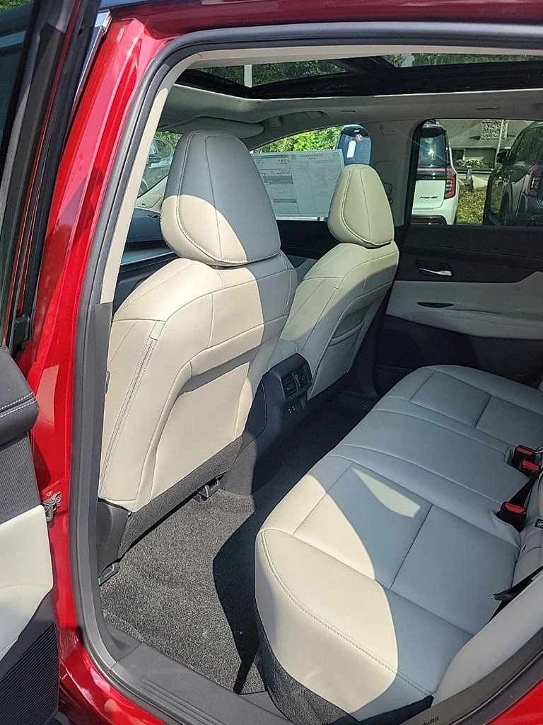 2025 Nissan Murano SL - Photo 23