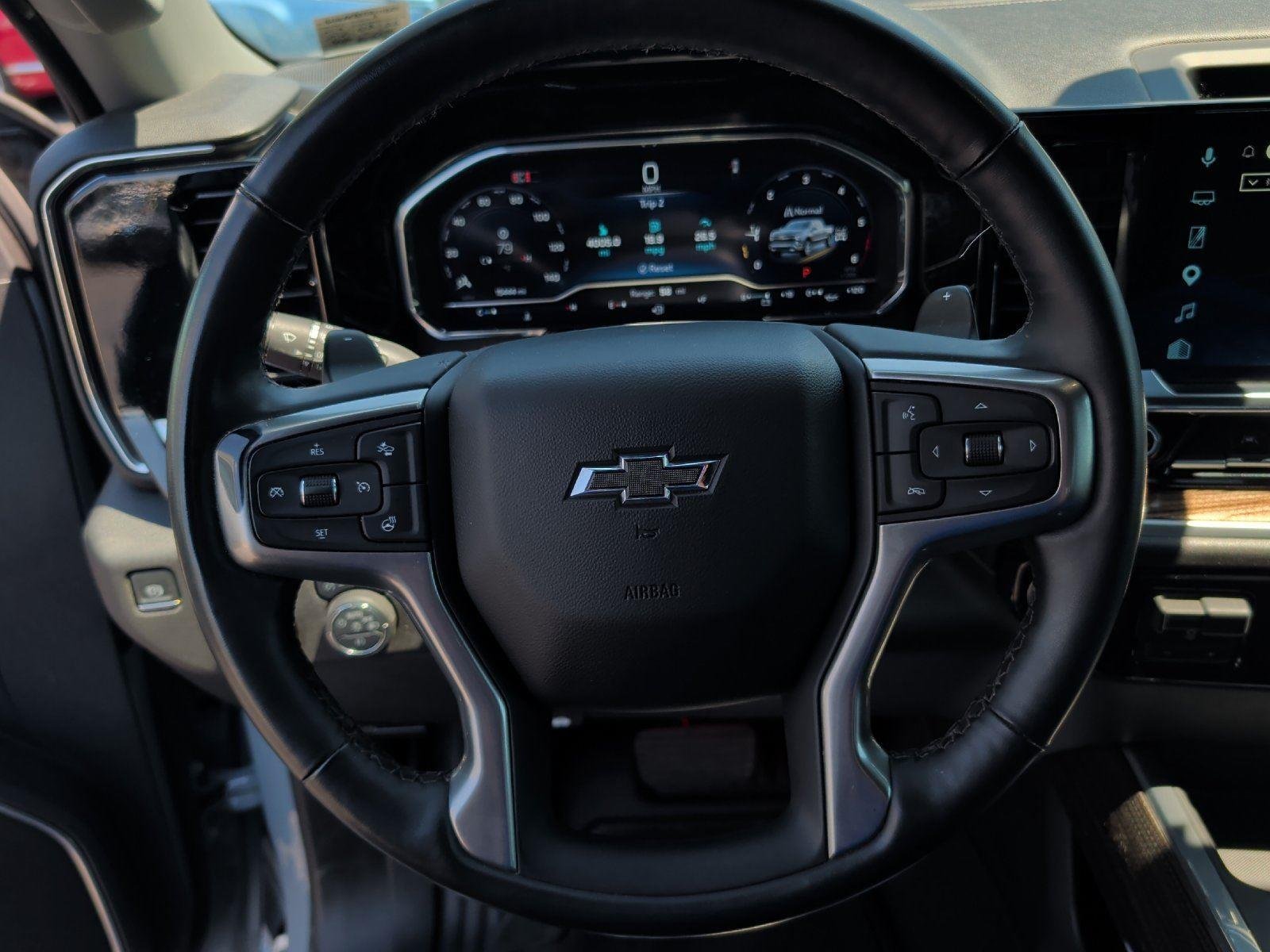 Used 2025 Slate Gray Metallic Chevrolet RST image 18