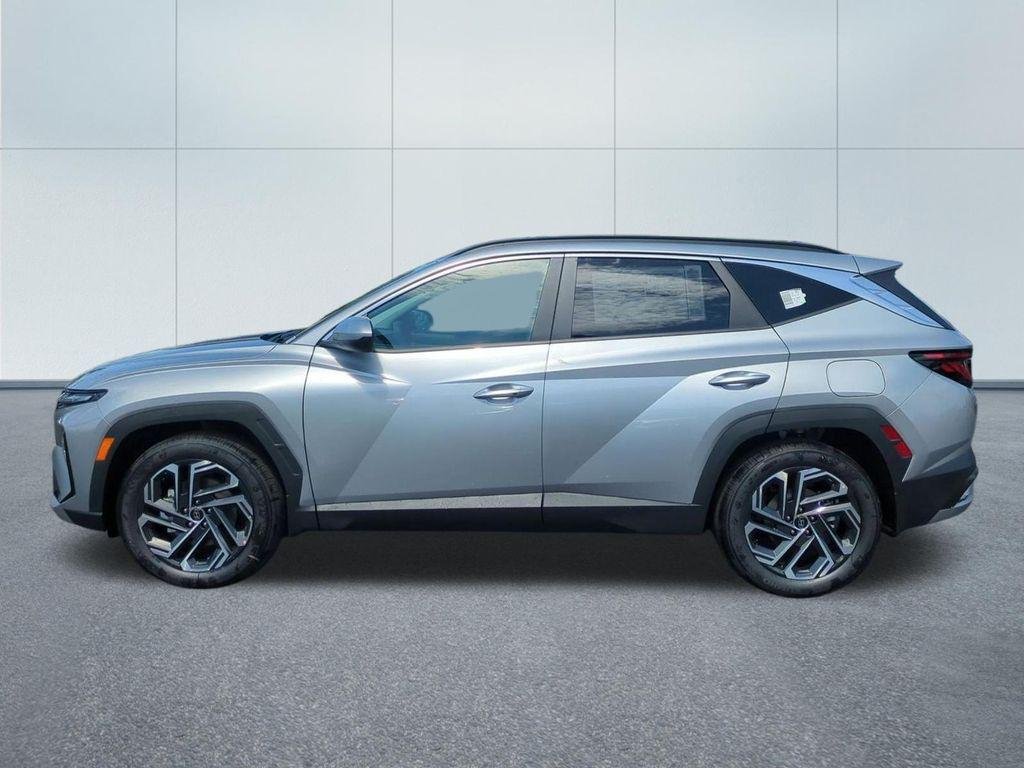 New 2026 Silver Hyundai SEL Plus FWD image 3