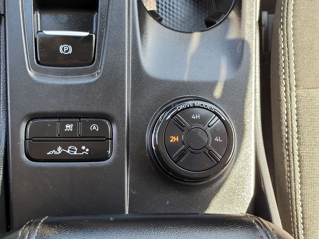 Used 2024 White Ford XLT image 23