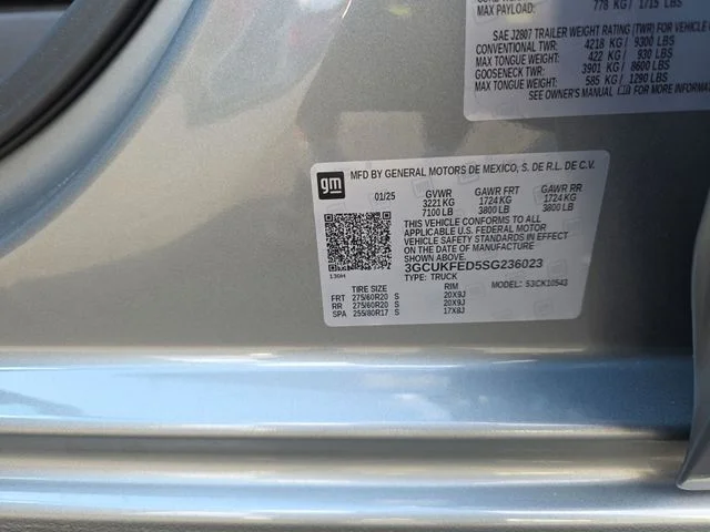 Used 2025 Gray Chevrolet LT Trail Boss image 36