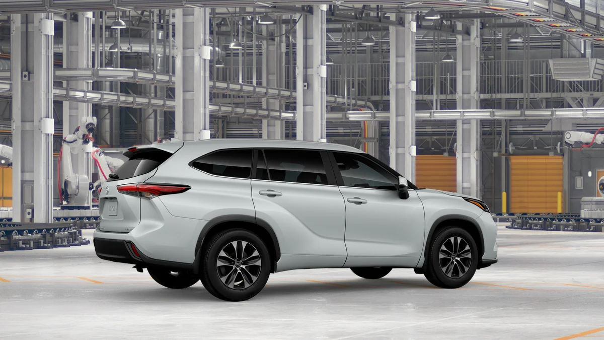 New 2026 Wind Chill Pearl Toyota XLE image 11