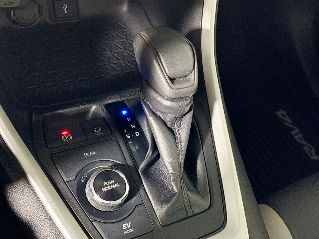 Used 2020 Blueprint Toyota XLE image 17