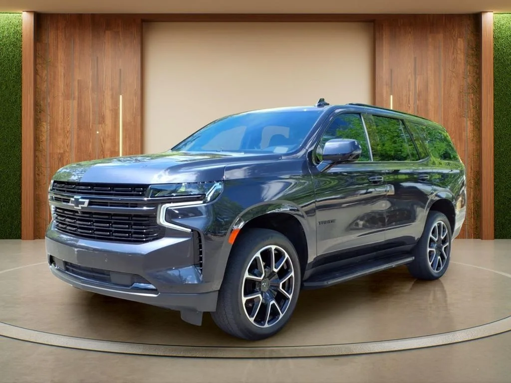 Used 2023 Gray Chevrolet RST image 28