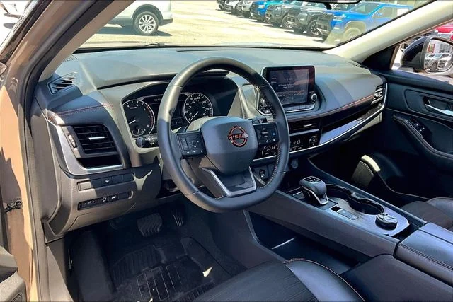 Used 2025 Beige/tan Nissan Rock Creek image 14