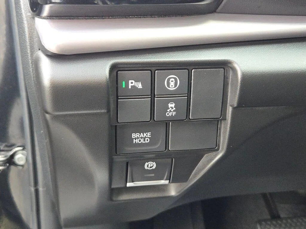 Used 2023  Acura Technology Package image 23