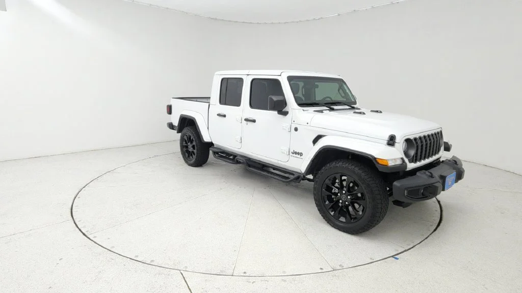2025 Jeep Gladiator