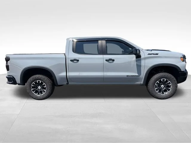 Used 2024 Slate Gray Metallic Chevrolet ZR2 image 8