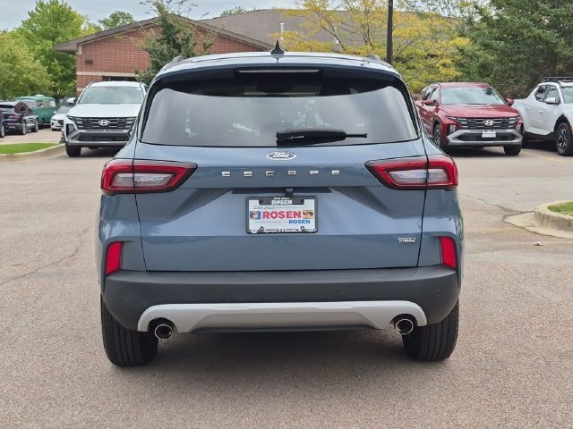 Used 2023 Blue Ford Base image 6