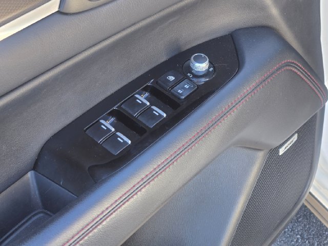 Used 2023 White Mazda 2.5 Turbo image 18