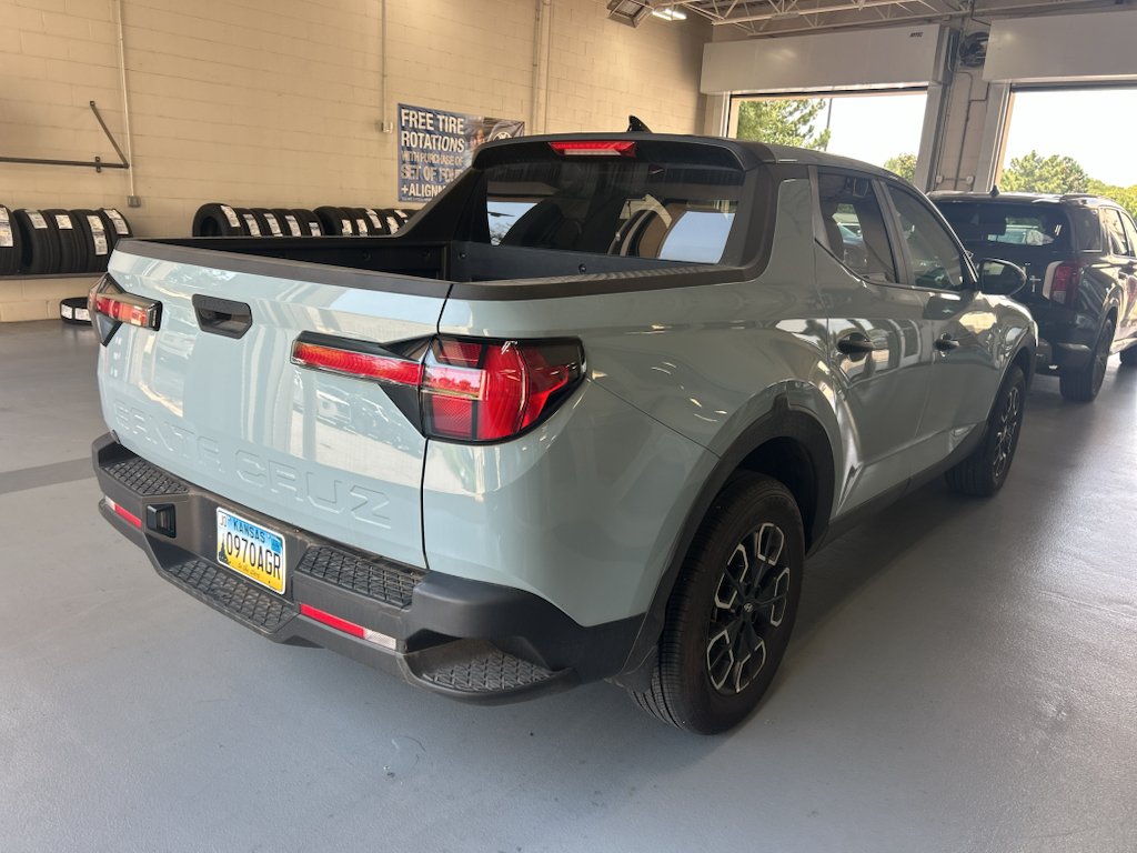 Used 2024 Blue Stone Hyundai SEL image 3