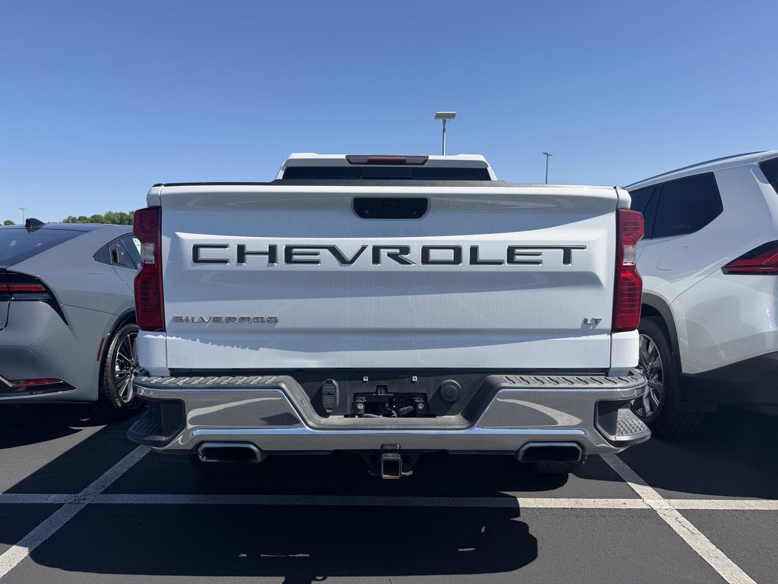 Used 2020 Summit White Chevrolet LT image 5