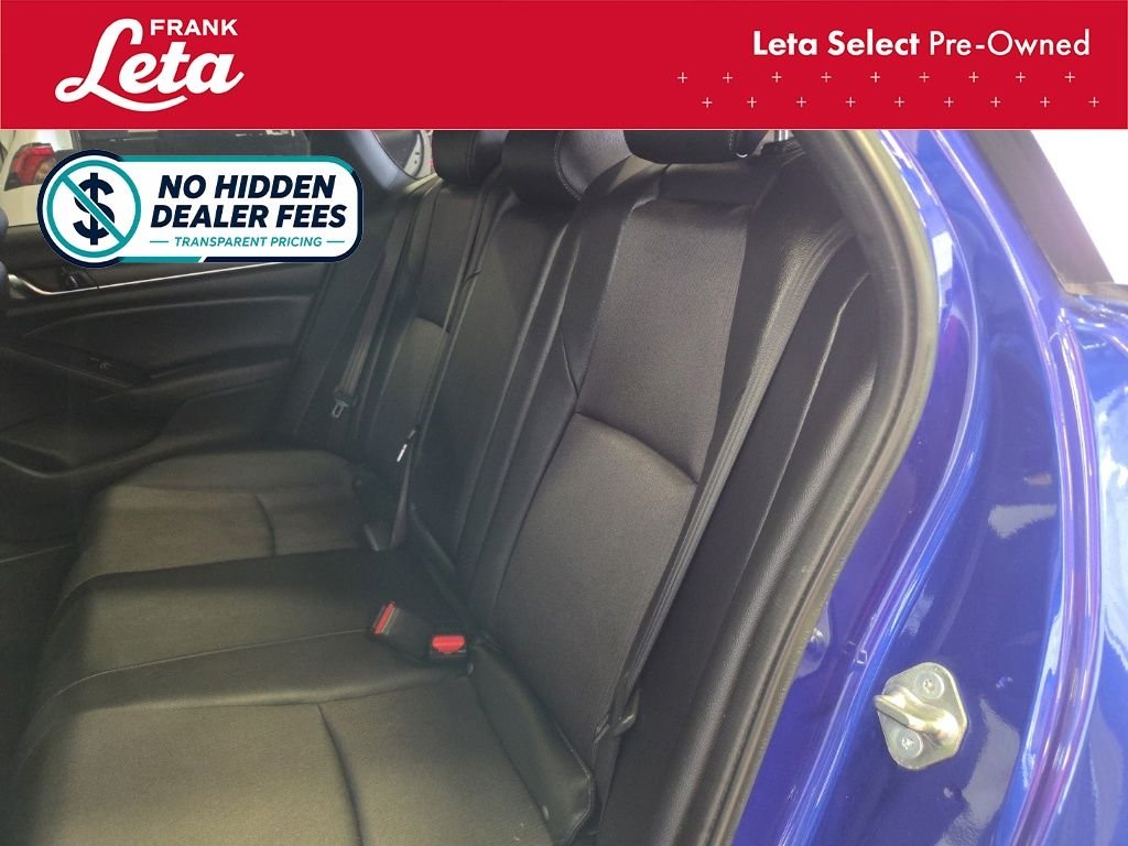 Used 2019 Still Night Pearl Honda  image 21