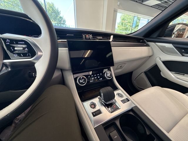 New 2025 Carpathian Grey Jaguar P250 R-Dynamic S image 15