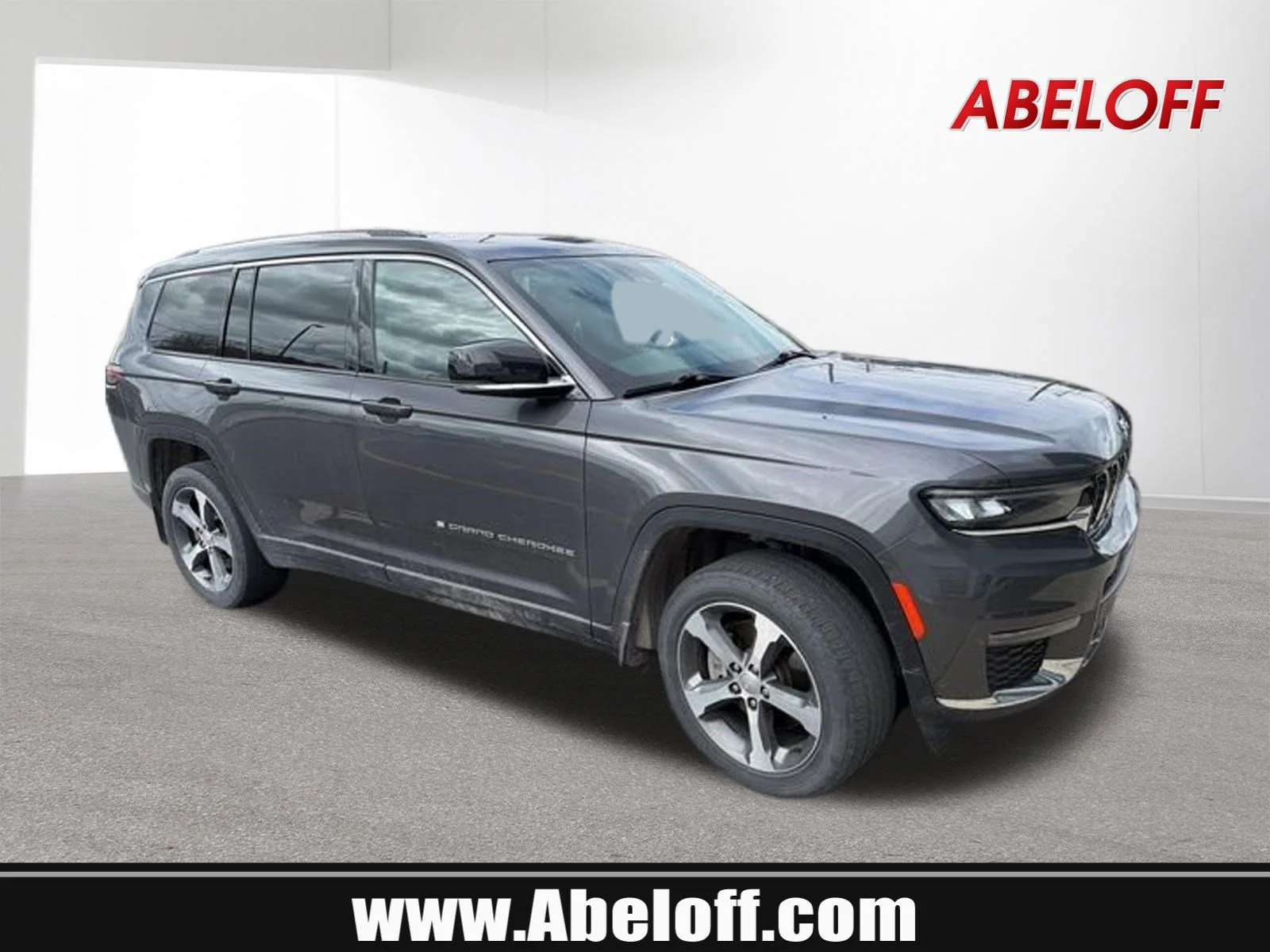 2023 Jeep Grand Cherokee L Limited 4x4's photo