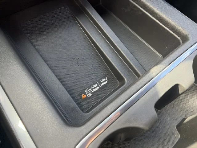 Used 2021 Red GMC AT4 image 21