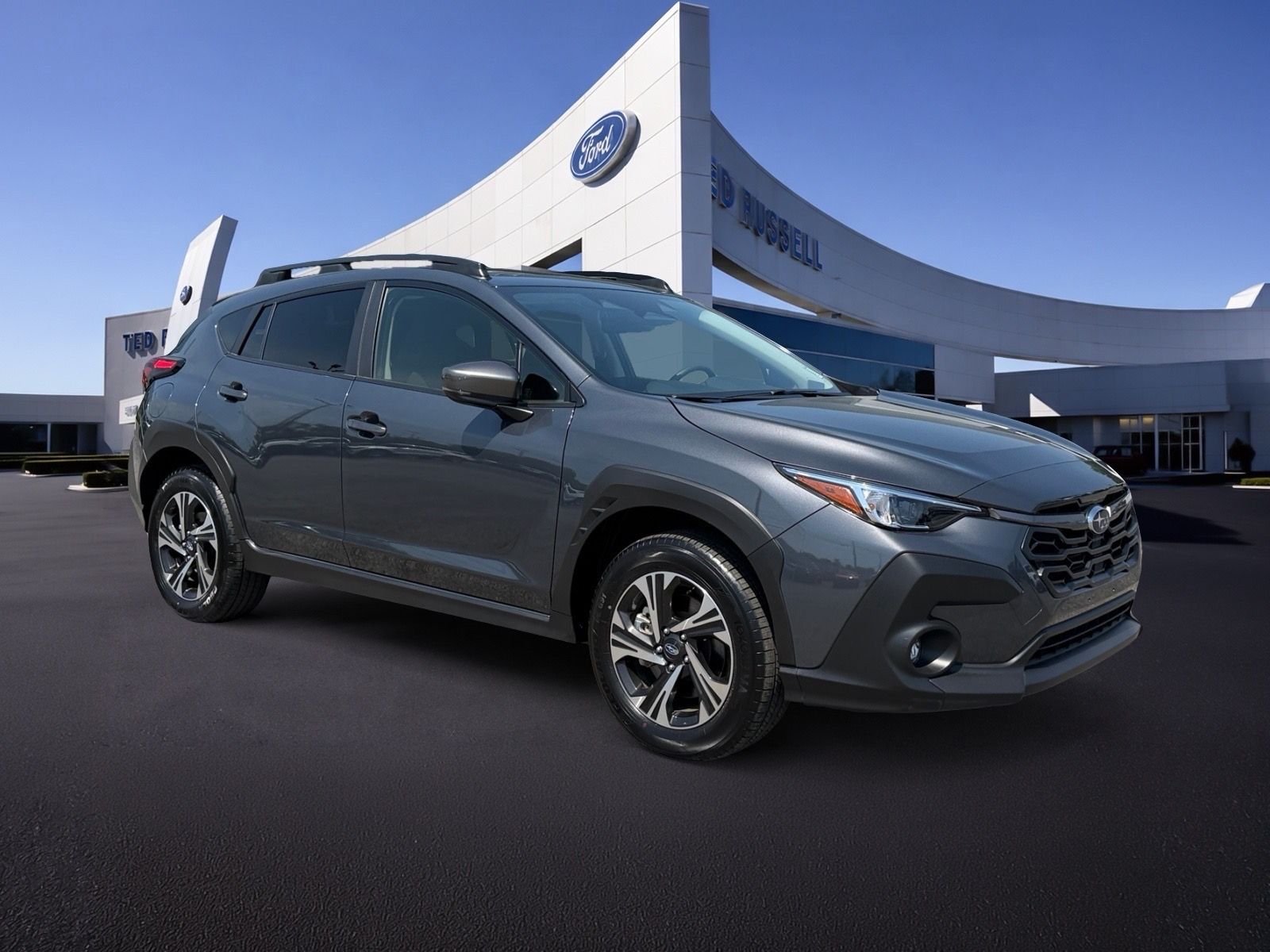 Used 2025 Gray Metallic Subaru Premium image 3