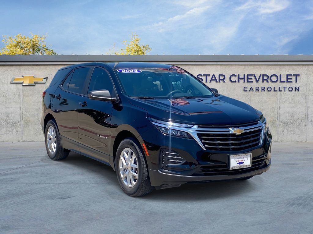2024 Chevrolet Equinox LS's photo