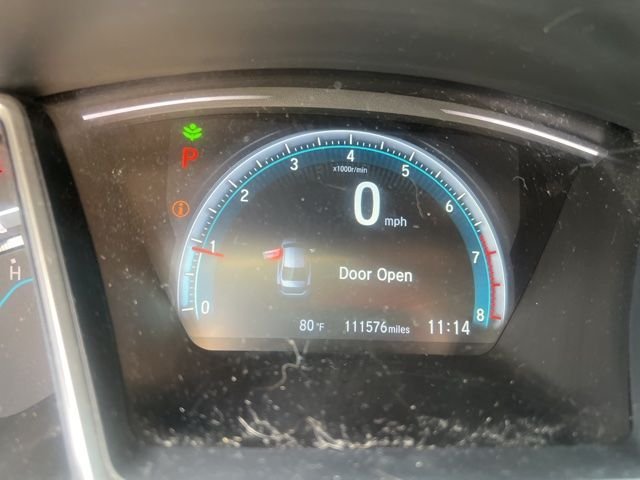 Used 2016  Honda EX image 8