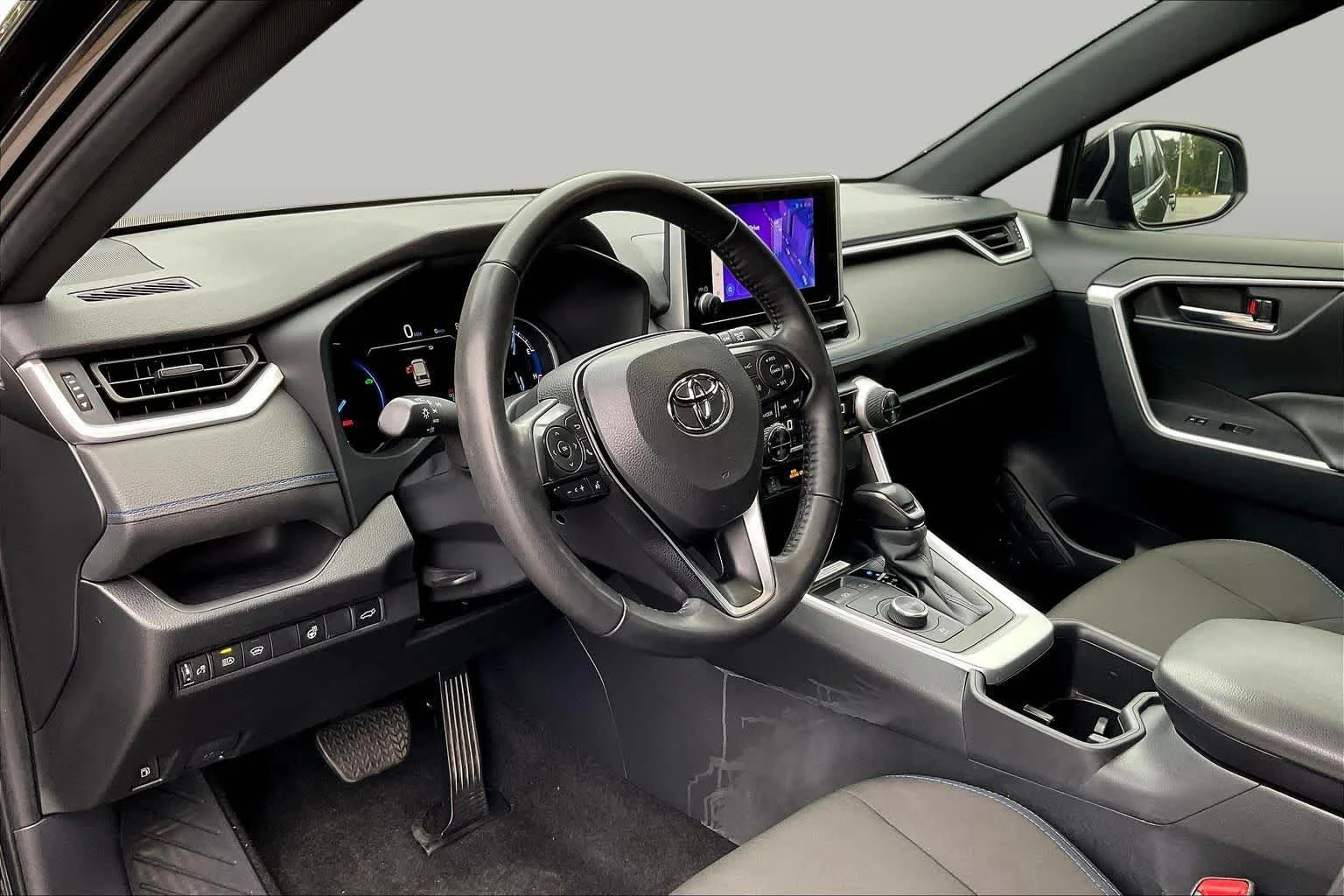 Used 2025 Midnight Black Metallic Toyota Hybrid SE image 18