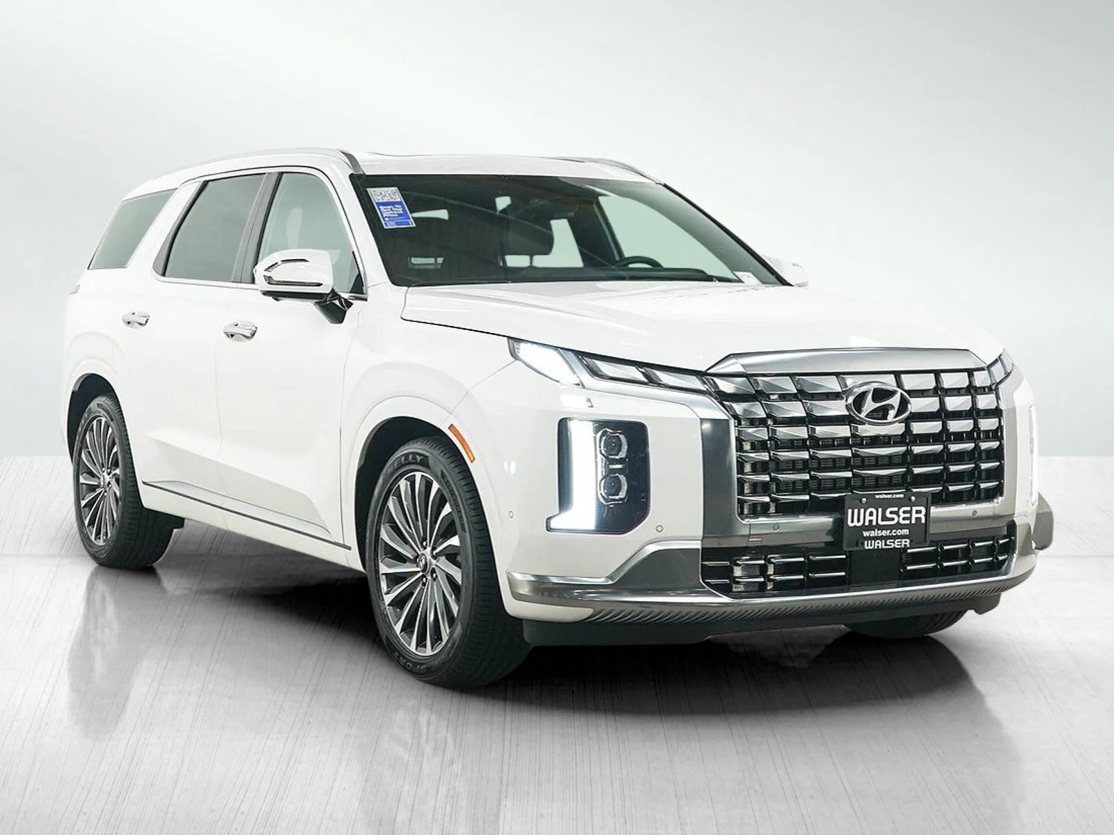 Used 2024 Hyper White Hyundai Calligraphy image 7