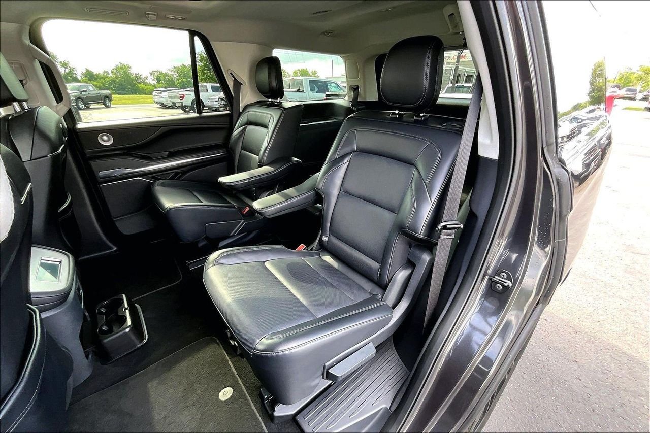 Used 2025 STARLIGHT GRAY PC Lincoln Reserve image 24