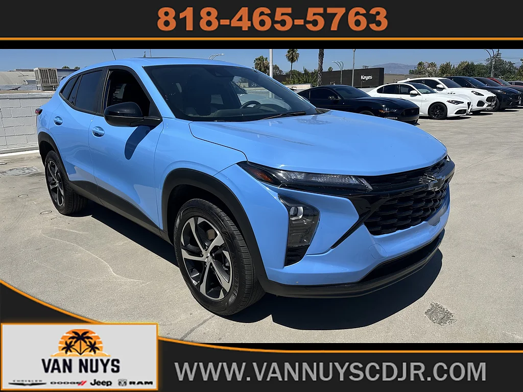 Used 2024 Fountain Blue Chevrolet RS image 1