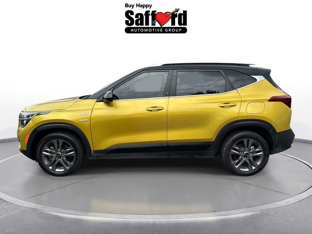 Used 2022 Yellow Kia S image 4